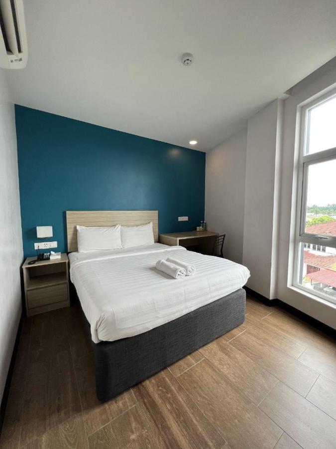 Zone Hotels, Telok Panglima Garang Teluk Panglima Garang Eksteriør billede